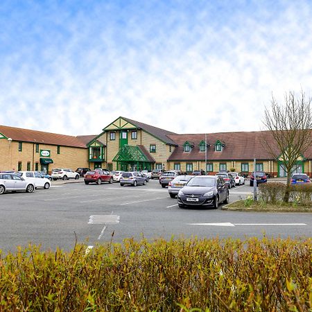 Best Western Plus Bentley Hotel, Leisure Club & Spa Thorpe on the Hill  Dış mekan fotoğraf