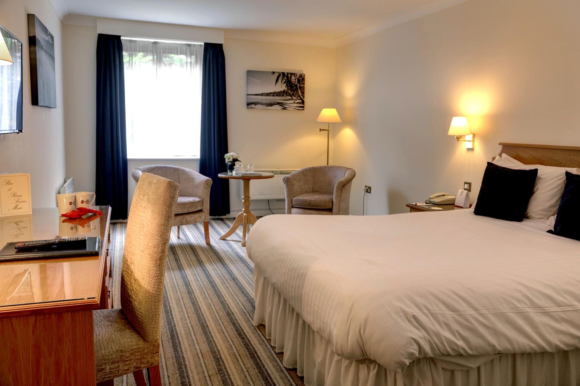 Best Western Plus Bentley Hotel, Leisure Club & Spa Thorpe on the Hill  Dış mekan fotoğraf
