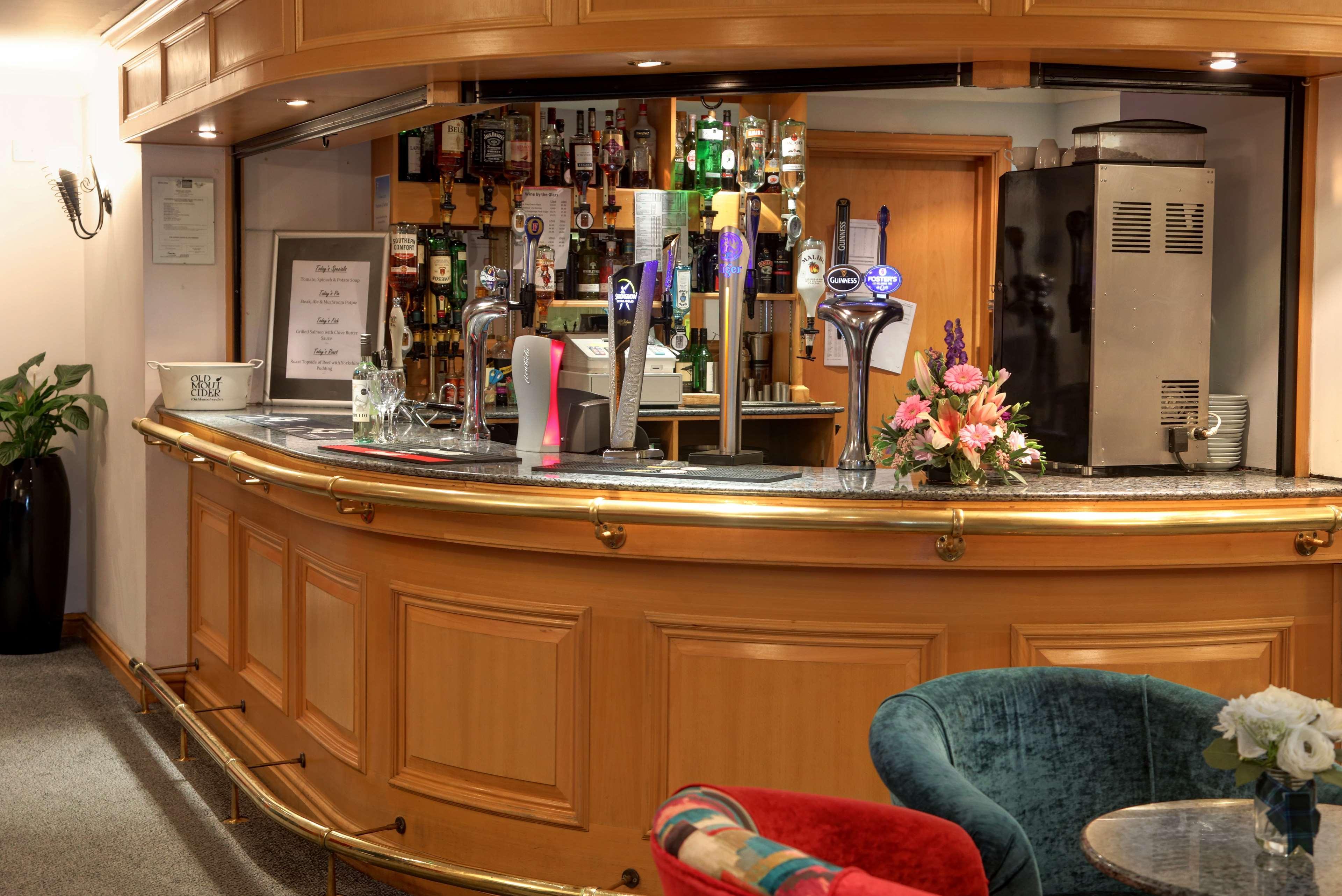 Best Western Plus Bentley Hotel, Leisure Club & Spa Thorpe on the Hill  Dış mekan fotoğraf