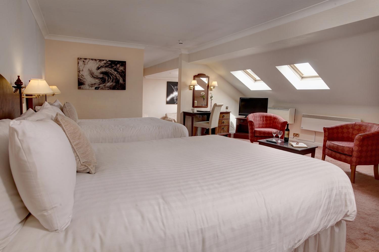Best Western Plus Bentley Hotel, Leisure Club & Spa Thorpe on the Hill  Dış mekan fotoğraf