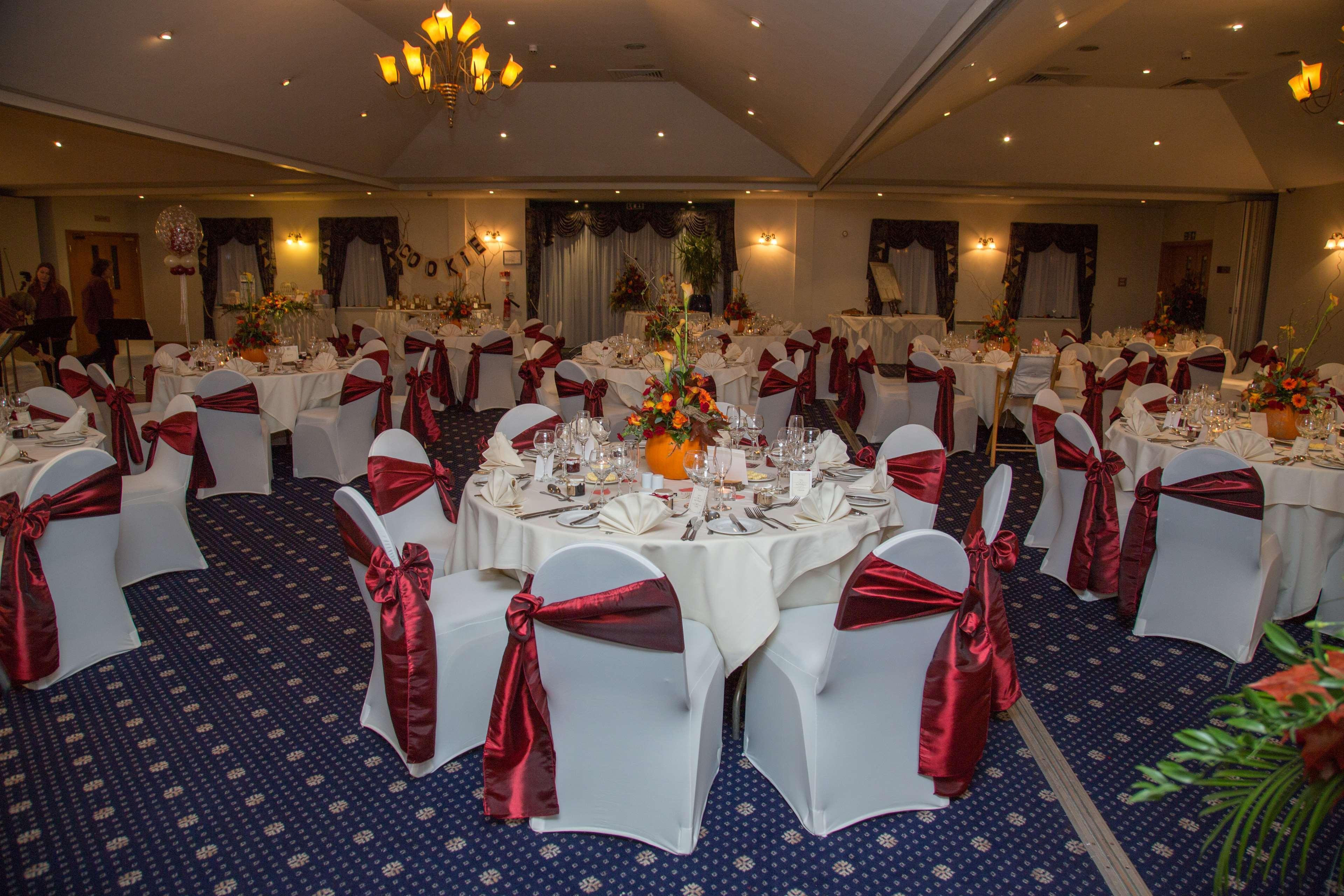 Best Western Plus Bentley Hotel, Leisure Club & Spa Thorpe on the Hill  Dış mekan fotoğraf
